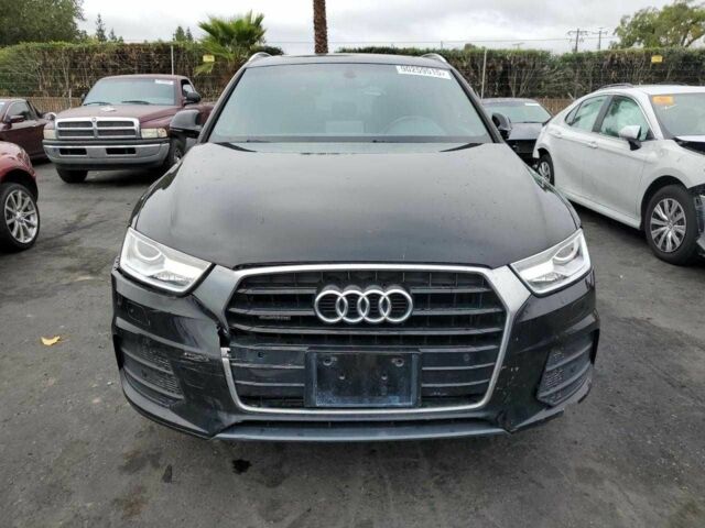 Черный Ауди Ку3, объемом двигателя 0 л и пробегом 80 тыс. км за 2400 $, фото 4 на Automoto.ua