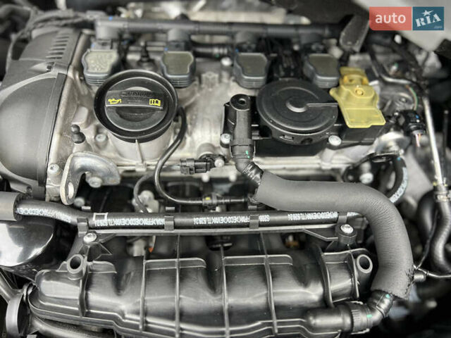 Черный Ауди Ку3, объемом двигателя 2 л и пробегом 147 тыс. км за 14450 $, фото 89 на Automoto.ua