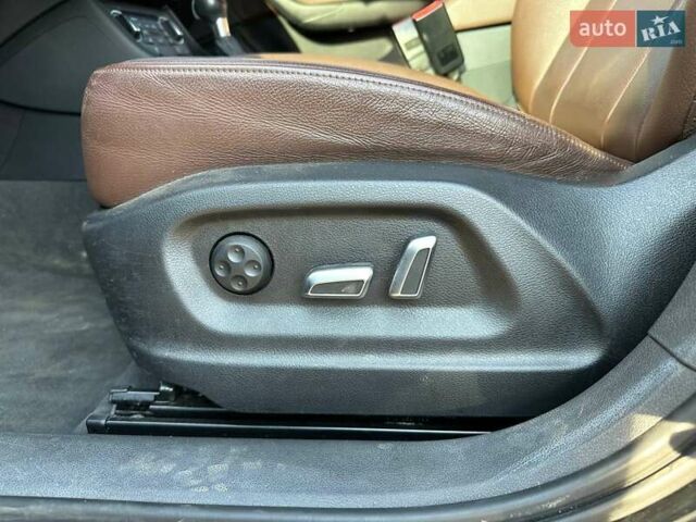 Черный Ауди Ку3, объемом двигателя 2 л и пробегом 233 тыс. км за 10100 $, фото 12 на Automoto.ua