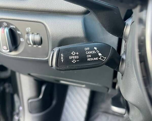 Черный Ауди Ку3, объемом двигателя 1.98 л и пробегом 128 тыс. км за 17100 $, фото 21 на Automoto.ua