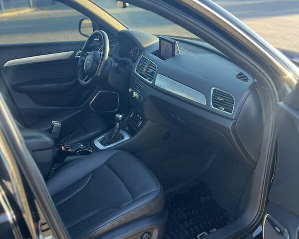 Чорний Ауді Ку3, об'ємом двигуна 2 л та пробігом 194 тис. км за 14650 $, фото 9 на Automoto.ua