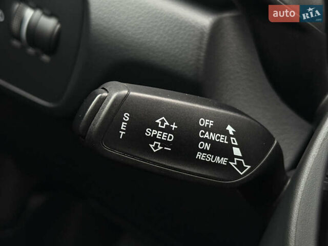 Чорний Ауді Ку3, об'ємом двигуна 2 л та пробігом 193 тис. км за 14950 $, фото 47 на Automoto.ua