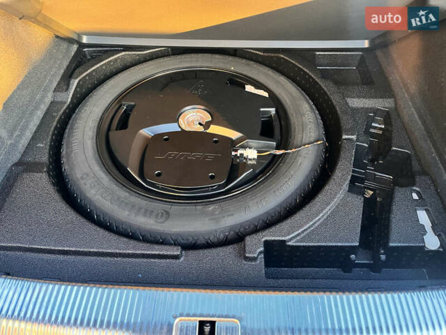 Чорний Ауді Ку3, об'ємом двигуна 1.98 л та пробігом 102 тис. км за 11200 $, фото 25 на Automoto.ua