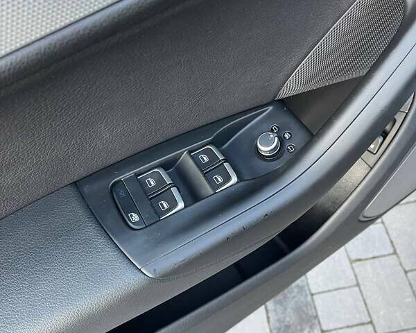 Черный Ауди Ку3, объемом двигателя 1.98 л и пробегом 128 тыс. км за 17100 $, фото 12 на Automoto.ua