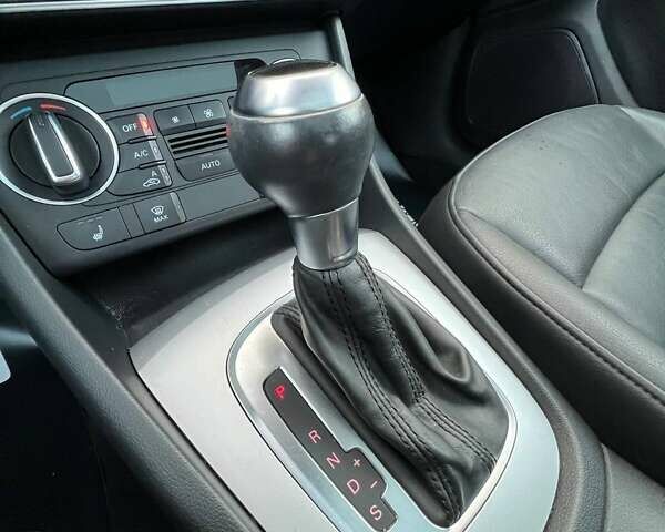 Чорний Ауді Ку3, об'ємом двигуна 2 л та пробігом 141 тис. км за 18300 $, фото 22 на Automoto.ua