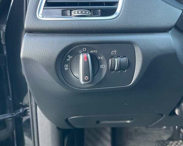 Черный Ауди Ку3, объемом двигателя 1.98 л и пробегом 128 тыс. км за 17100 $, фото 17 на Automoto.ua