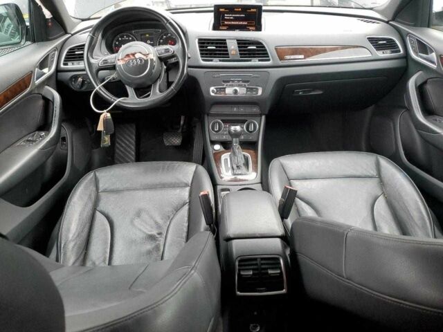 Черный Ауди Ку3, объемом двигателя 0 л и пробегом 80 тыс. км за 2400 $, фото 7 на Automoto.ua