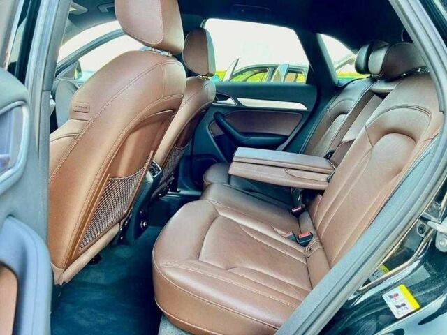 Черный Ауди Ку3, объемом двигателя 2 л и пробегом 92 тыс. км за 15000 $, фото 7 на Automoto.ua