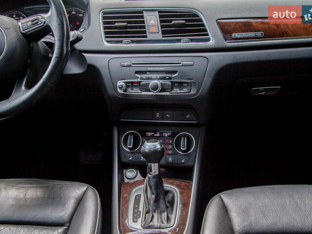 Черный Ауди Ку3, объемом двигателя 1.98 л и пробегом 126 тыс. км за 18900 $, фото 74 на Automoto.ua