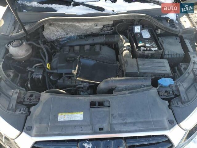 Черный Ауди Ку3, объемом двигателя 1.98 л и пробегом 210 тыс. км за 3200 $, фото 10 на Automoto.ua