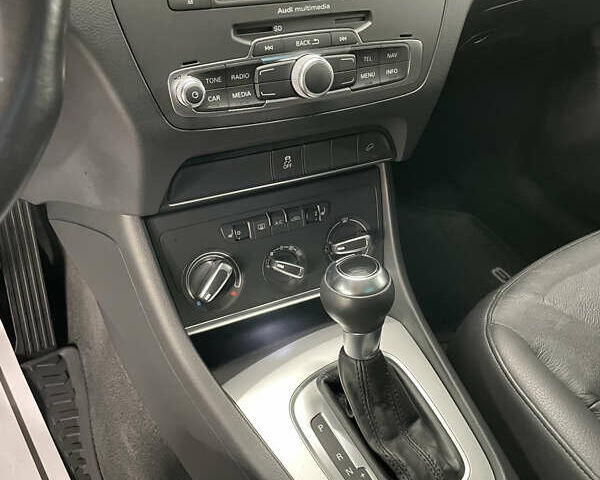 Черный Ауди Ку3, объемом двигателя 2 л и пробегом 100 тыс. км за 17999 $, фото 26 на Automoto.ua