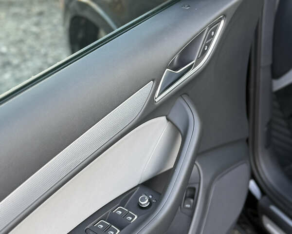 Черный Ауди Ку3, объемом двигателя 2 л и пробегом 98 тыс. км за 18000 $, фото 12 на Automoto.ua