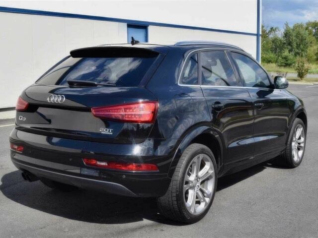 Чорний Ауді Ку3, об'ємом двигуна 2 л та пробігом 61 тис. км за 12900 $, фото 3 на Automoto.ua