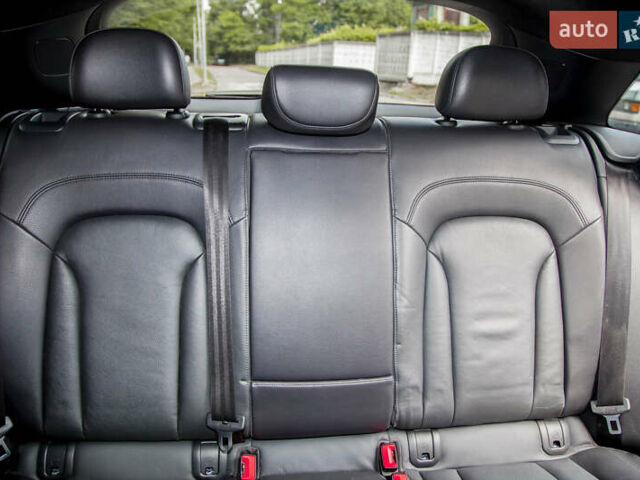 Черный Ауди Ку3, объемом двигателя 1.98 л и пробегом 126 тыс. км за 18900 $, фото 93 на Automoto.ua