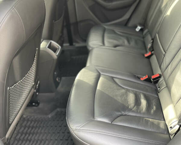 Черный Ауди Ку3, объемом двигателя 2 л и пробегом 100 тыс. км за 17999 $, фото 21 на Automoto.ua