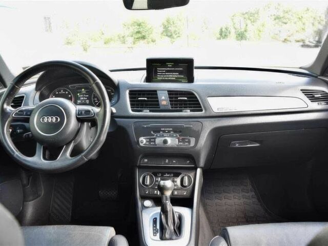 Чорний Ауді Ку3, об'ємом двигуна 2 л та пробігом 61 тис. км за 12900 $, фото 6 на Automoto.ua