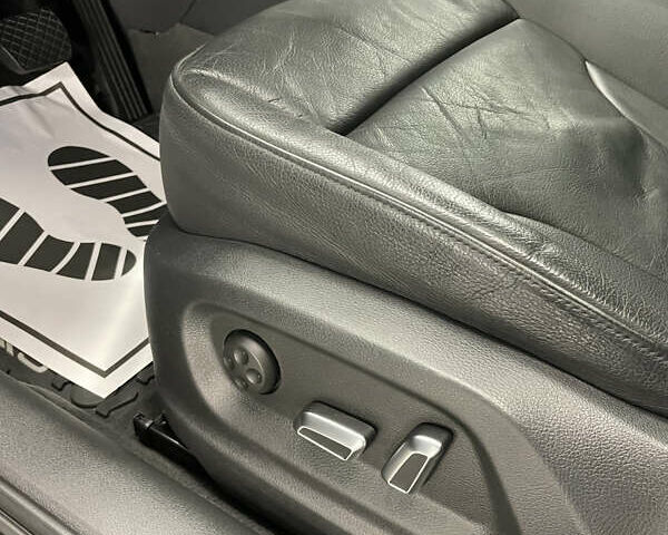 Черный Ауди Ку3, объемом двигателя 2 л и пробегом 100 тыс. км за 17999 $, фото 27 на Automoto.ua