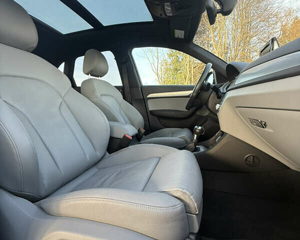 Черный Ауди Ку3, объемом двигателя 2 л и пробегом 98 тыс. км за 18000 $, фото 16 на Automoto.ua