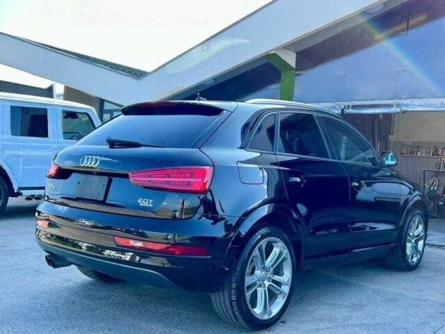 Черный Ауди Ку3, объемом двигателя 2 л и пробегом 92 тыс. км за 15000 $, фото 3 на Automoto.ua