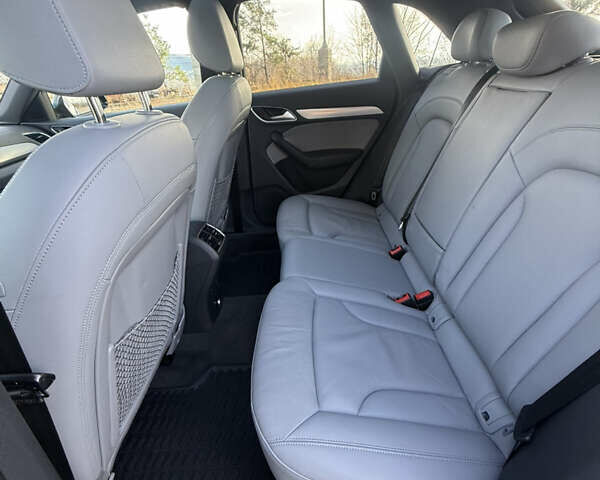 Черный Ауди Ку3, объемом двигателя 2 л и пробегом 98 тыс. км за 18000 $, фото 18 на Automoto.ua