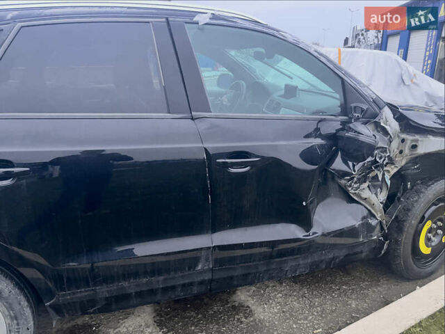 Чорний Ауді Ку3, об'ємом двигуна 2 л та пробігом 68 тис. км за 12999 $, фото 8 на Automoto.ua