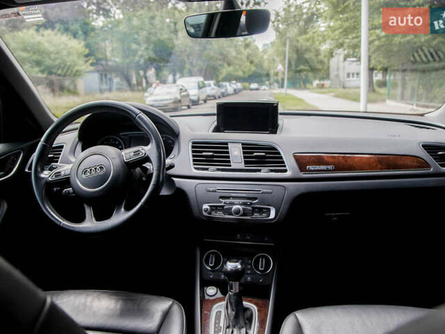 Черный Ауди Ку3, объемом двигателя 1.98 л и пробегом 126 тыс. км за 18900 $, фото 61 на Automoto.ua