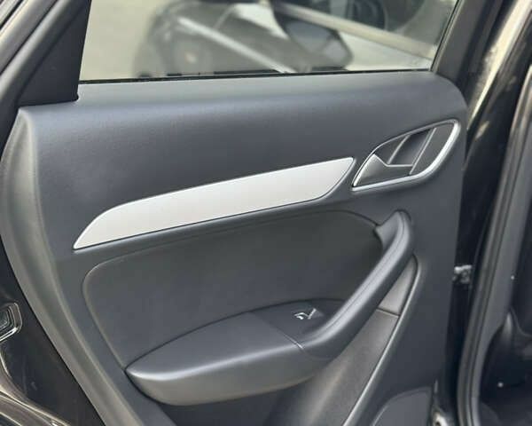 Черный Ауди Ку3, объемом двигателя 2 л и пробегом 186 тыс. км за 15499 $, фото 3 на Automoto.ua