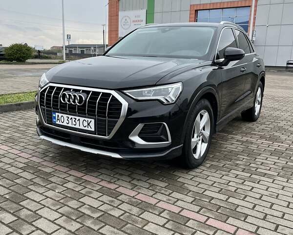Черный Ауди Ку3, объемом двигателя 1.5 л и пробегом 194 тыс. км за 21500 $, фото 1 на Automoto.ua