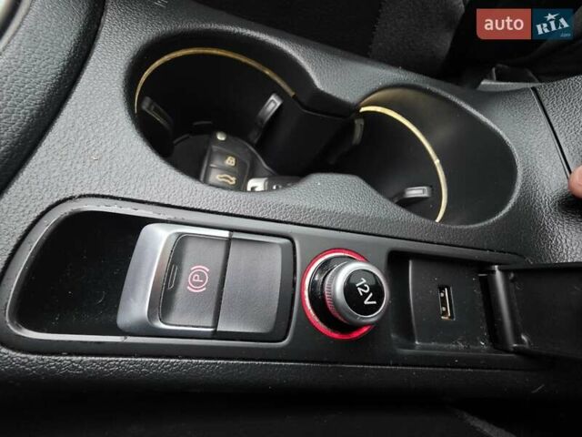 Чорний Ауді Ку3, об'ємом двигуна 2 л та пробігом 156 тис. км за 18950 $, фото 55 на Automoto.ua