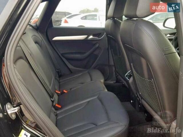 Черный Ауди Ку3, объемом двигателя 2 л и пробегом 88 тыс. км за 20000 $, фото 3 на Automoto.ua