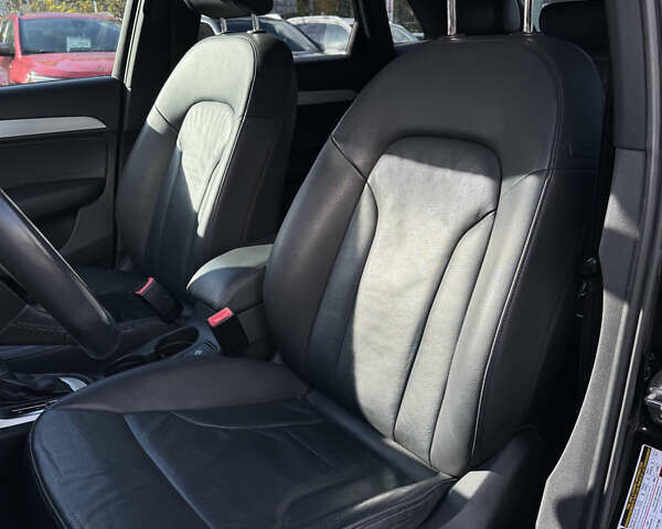 Черный Ауди Ку3, объемом двигателя 1.98 л и пробегом 175 тыс. км за 15800 $, фото 28 на Automoto.ua