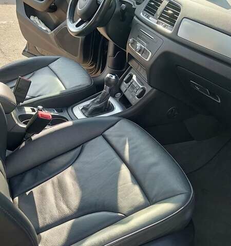 Черный Ауди Ку3, объемом двигателя 1.98 л и пробегом 74 тыс. км за 18500 $, фото 20 на Automoto.ua
