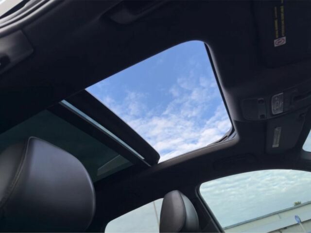 Черный Ауди Ку3, объемом двигателя 2 л и пробегом 121 тыс. км за 12700 $, фото 11 на Automoto.ua