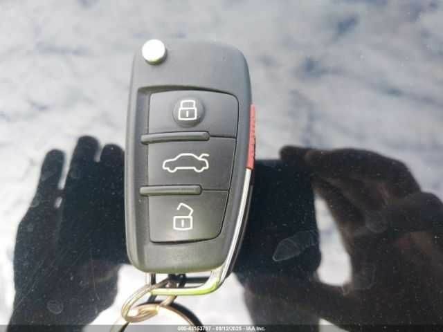 Чорний Ауді Ку3, об'ємом двигуна 0 л та пробігом 101 тис. км за 4200 $, фото 13 на Automoto.ua