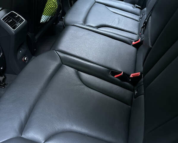 Ауді Ку3 2018 у Дніпро (Дніпропетровську) на Automoto.ua Чорний Ауді Ку3, об'ємом двигуна 2 л та пробігом 125 тис. км за 22000 $, фото 10 на Automoto.ua