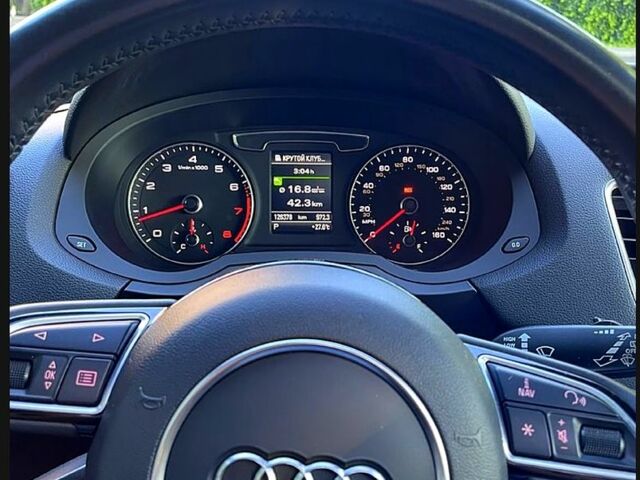 Черный Ауди Ку3, объемом двигателя 2 л и пробегом 130 тыс. км за 16800 $, фото 6 на Automoto.ua