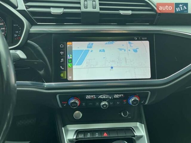 Черный Ауди Ку3, объемом двигателя 1.5 л и пробегом 194 тыс. км за 21500 $, фото 11 на Automoto.ua