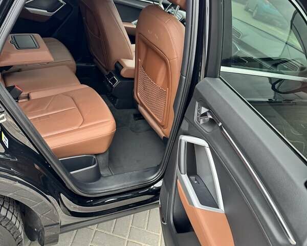 Черный Ауди Ку3, объемом двигателя 1.98 л и пробегом 40 тыс. км за 29700 $, фото 31 на Automoto.ua