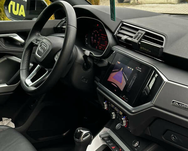 Черный Ауди Ку3, объемом двигателя 1.98 л и пробегом 20 тыс. км за 32500 $, фото 19 на Automoto.ua