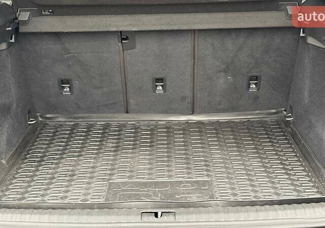 Черный Ауди Ку3, объемом двигателя 1.98 л и пробегом 124 тыс. км за 24900 $, фото 26 на Automoto.ua