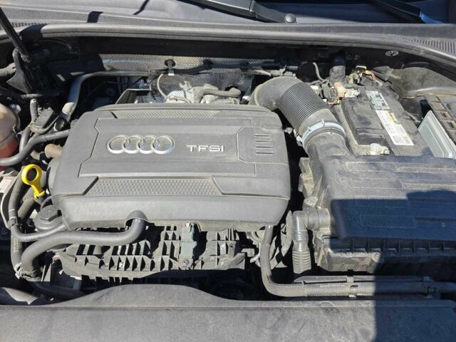 Ауди Ку3 2019 в Днепре (Днепропетровске) на Automoto.ua Черный Ауди Ку3, объемом двигателя 0 л и пробегом 138 тыс. км за 359 $, фото 10 на Automoto.ua