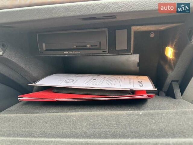 Черный Ауди Ку3, объемом двигателя 1.98 л и пробегом 40 тыс. км за 29700 $, фото 34 на Automoto.ua