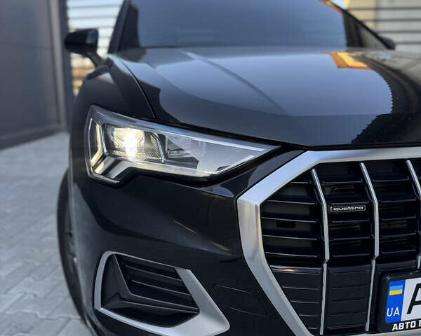Черный Ауди Ку3, объемом двигателя 2 л и пробегом 102 тыс. км за 23500 $, фото 2 на Automoto.ua