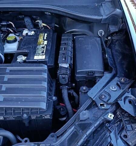 Черный Ауди Ку3, объемом двигателя 2 л и пробегом 153 тыс. км за 21599 $, фото 72 на Automoto.ua