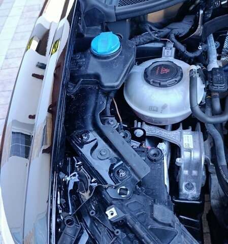 Черный Ауди Ку3, объемом двигателя 2 л и пробегом 153 тыс. км за 21599 $, фото 69 на Automoto.ua