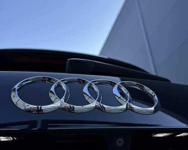 Черный Ауди Ку3, объемом двигателя 2 л и пробегом 102 тыс. км за 23500 $, фото 8 на Automoto.ua