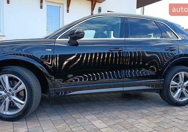 Черный Ауди Ку3, объемом двигателя 2 л и пробегом 153 тыс. км за 21599 $, фото 4 на Automoto.ua