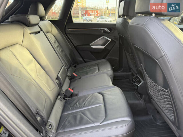 Черный Ауди Ку3, объемом двигателя 1.98 л и пробегом 138 тыс. км за 22000 $, фото 16 на Automoto.ua