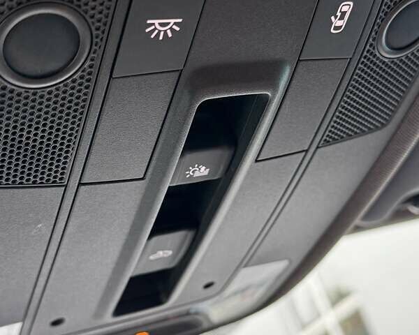 Черный Ауди Ку3, объемом двигателя 1.98 л и пробегом 40 тыс. км за 29700 $, фото 40 на Automoto.ua