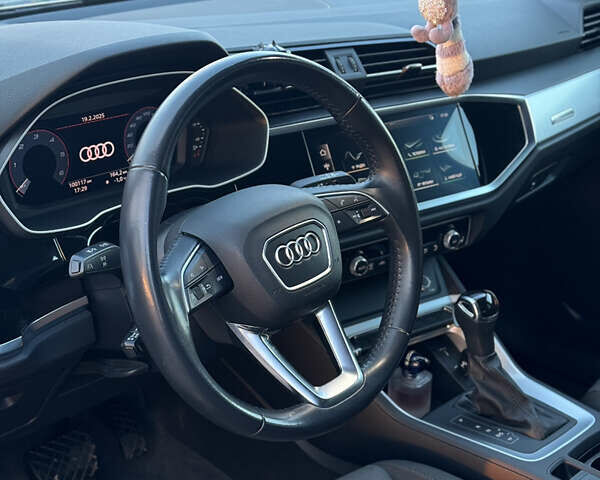 Черный Ауди Ку3, объемом двигателя 2 л и пробегом 110 тыс. км за 32500 $, фото 18 на Automoto.ua